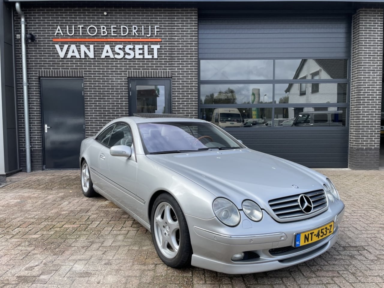 MERCEDES-BENZ CL 500