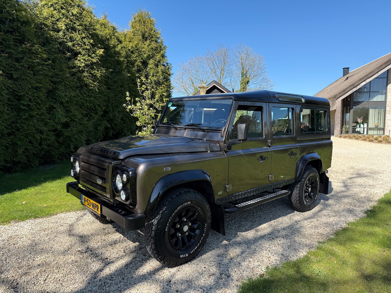 Land Rover Defender - 2.4 TD 110 SW Rough Van tweede eigenaar