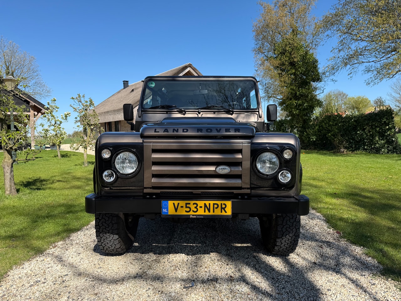 Land Rover Defender - 2.4 TD 110 SW Rough Van tweede eigenaar