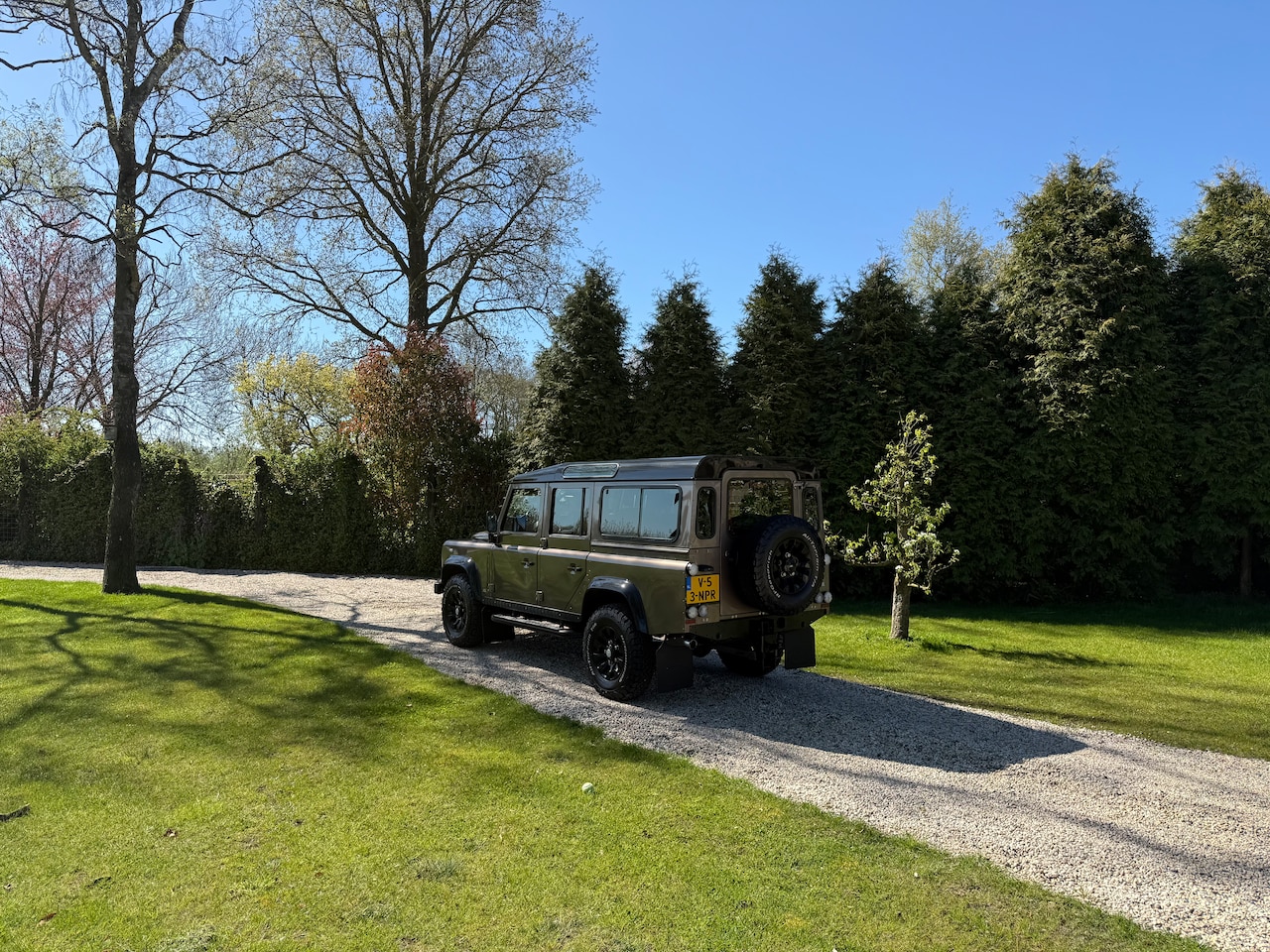 Land Rover Defender - 2.4 TD 110 SW Rough Van tweede eigenaar