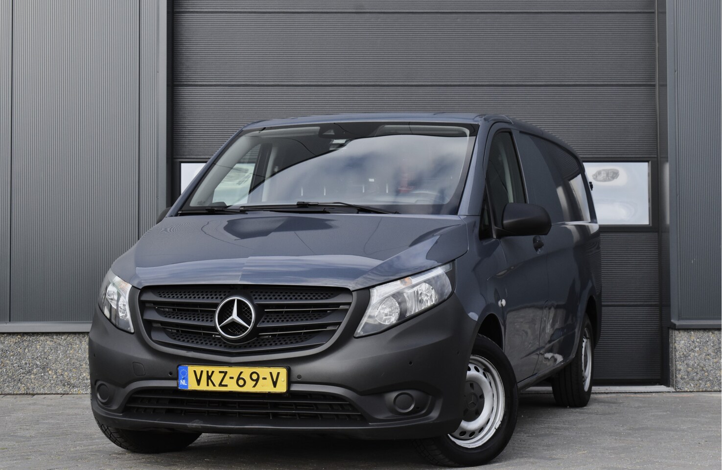 Mercedes-Benz Vito - 116 CDI 3 persoons Camera - Cruise - Clima - AutoWereld.nl