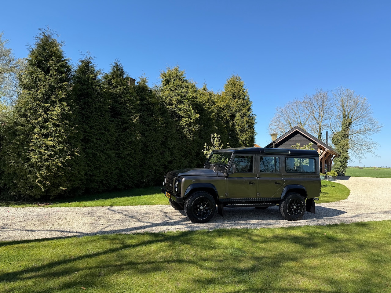 Land Rover Defender - 2.4 TD 110 SW Rough Van tweede eigenaar