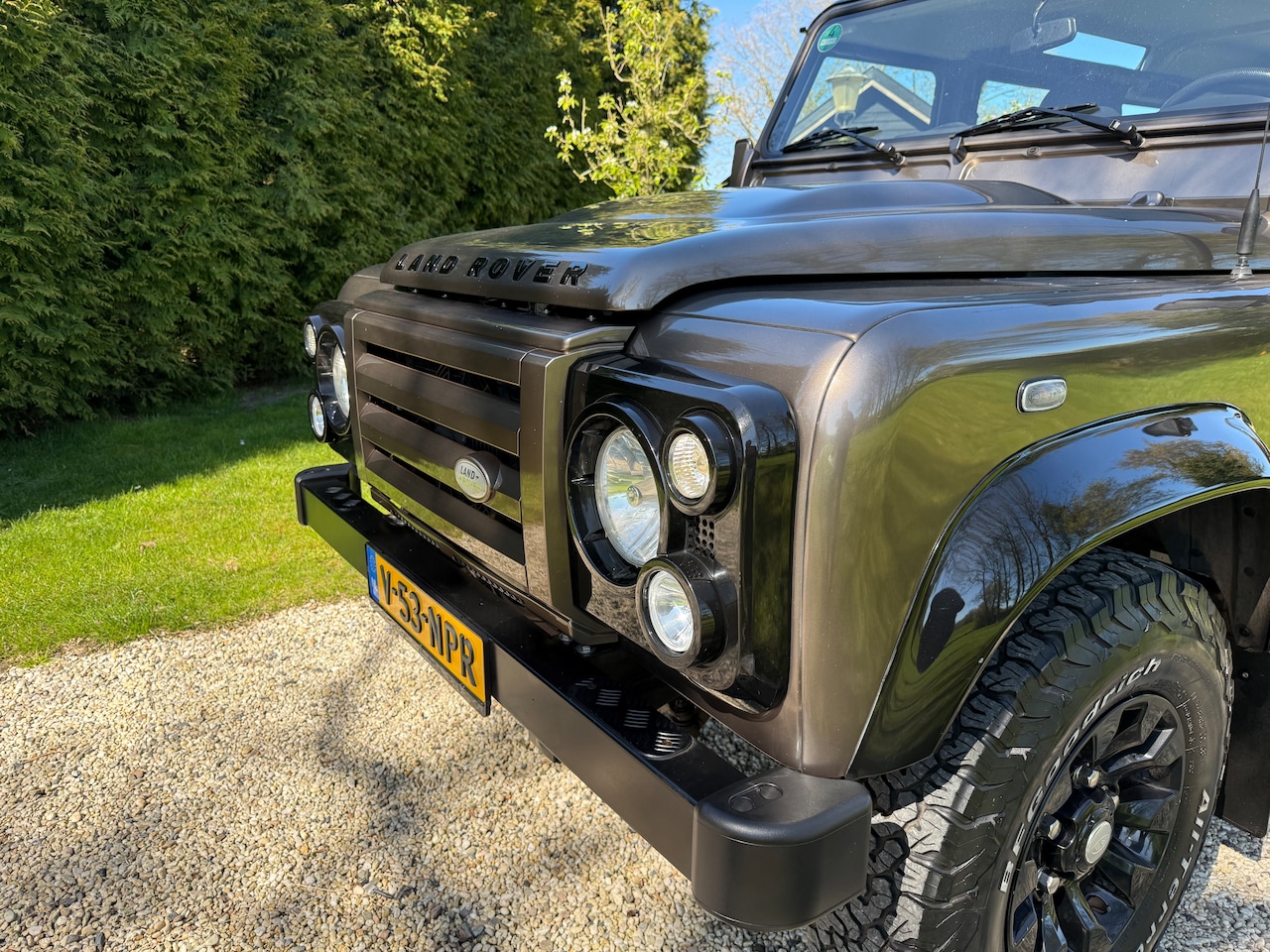 Land Rover Defender - 2.4 TD 110 SW Rough Van tweede eigenaar