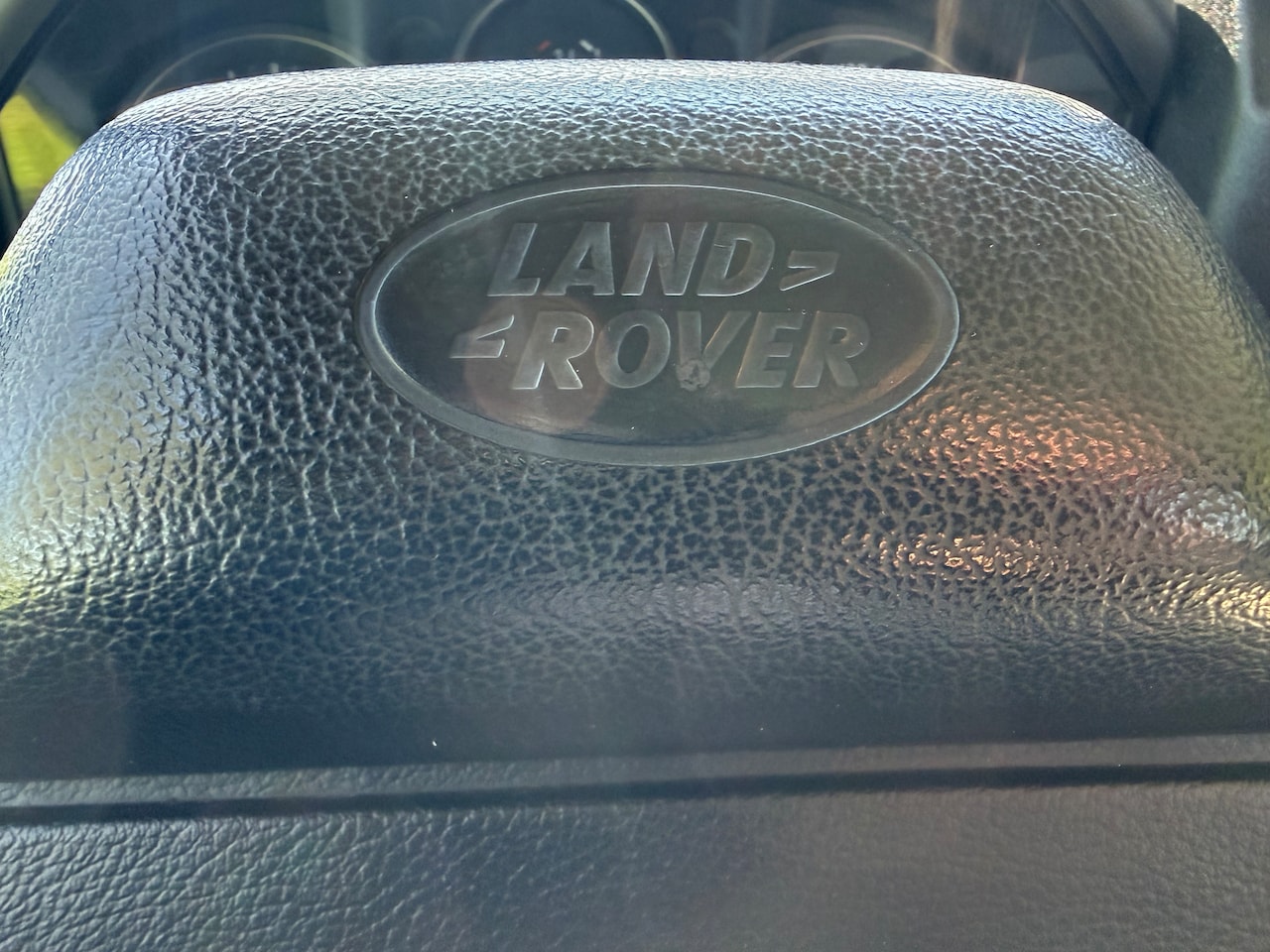 Land Rover Defender - 2.4 TD 110 SW Rough Van tweede eigenaar