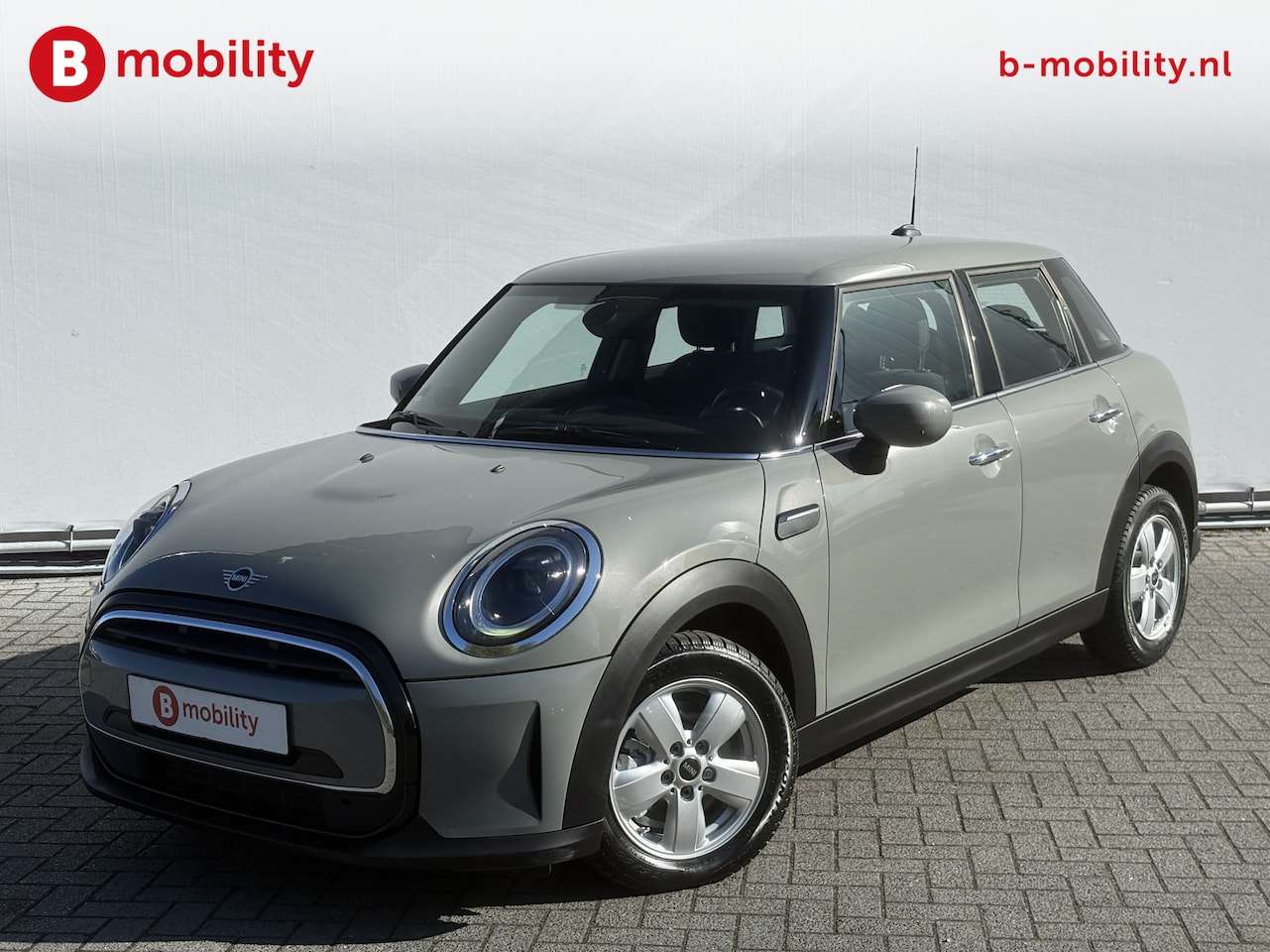 MINI One - 1.5 Essential 5-Drs. LED Koplampen Harman/Kardon | Cruise Control | Apple CarPlay | PDC | - AutoWereld.nl