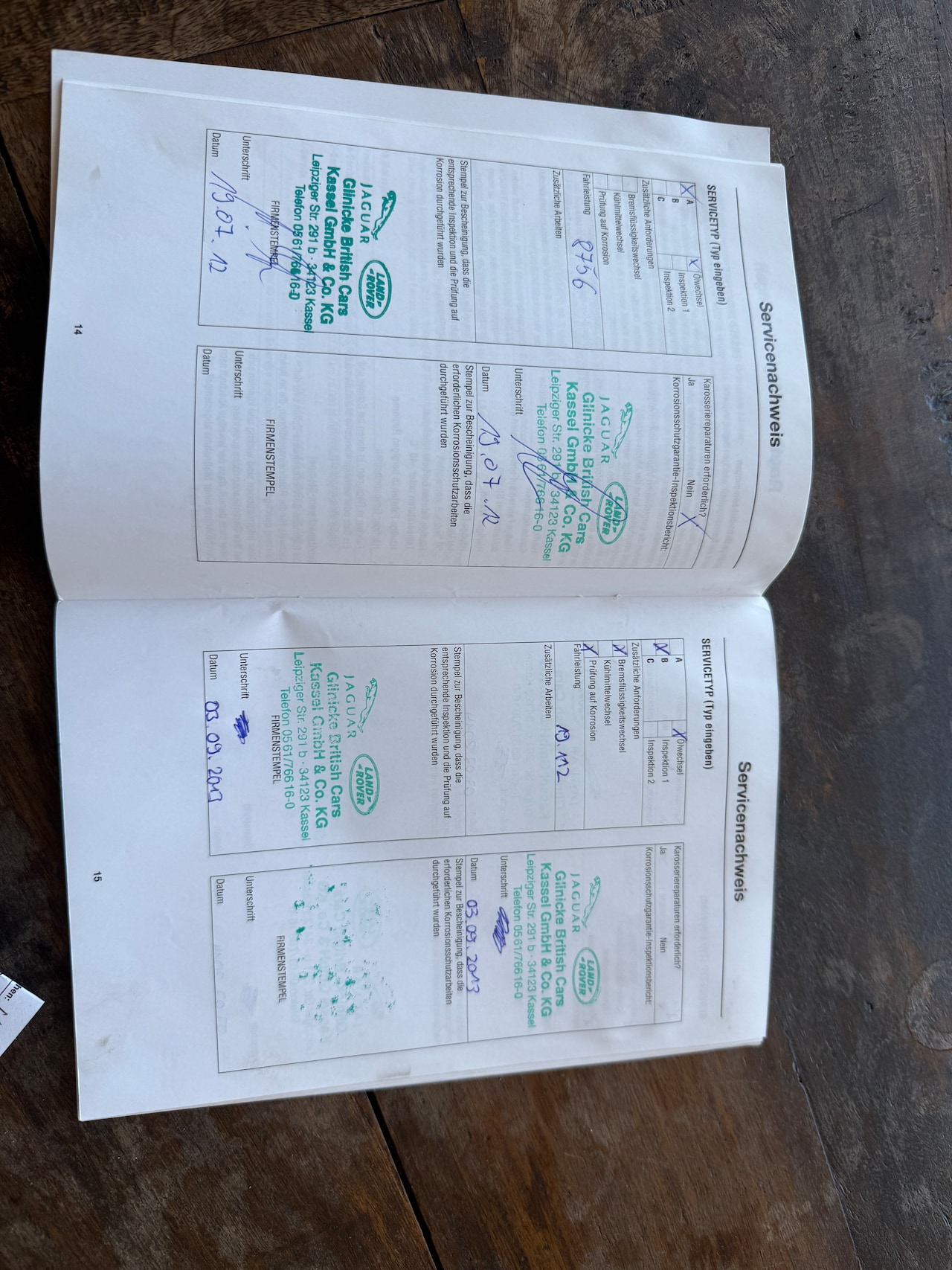 Land Rover Defender - 2.4 TD 110 SW Rough Van tweede eigenaar