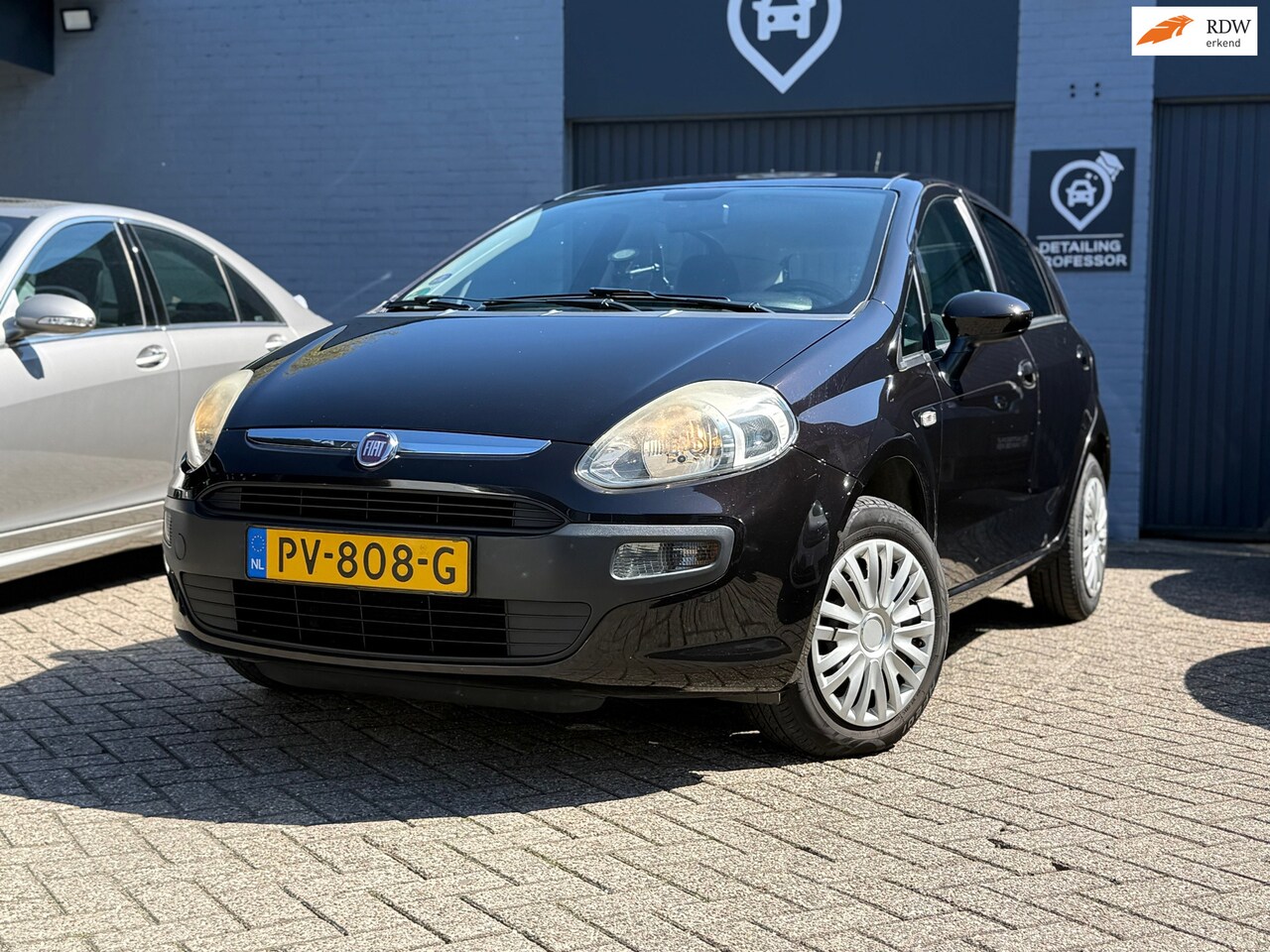 Fiat Punto Evo - 1.4 Automaat | Trekhaak | Camera - AutoWereld.nl
