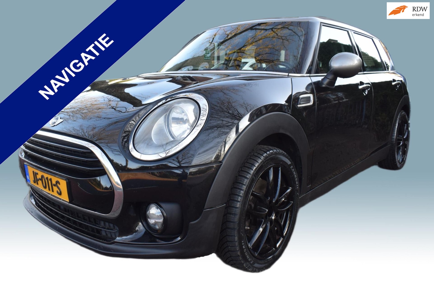 MINI Clubman - Mini 1.5 Cooper Business Nieuw Vliegwiel/Koppeling en nieuwe vier seizoenen banden en Rece - AutoWereld.nl