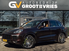 Porsche Cayenne - 3.0 S E-Hybrid|Panorama|Sport chrono|Sport Design |Luchtvering