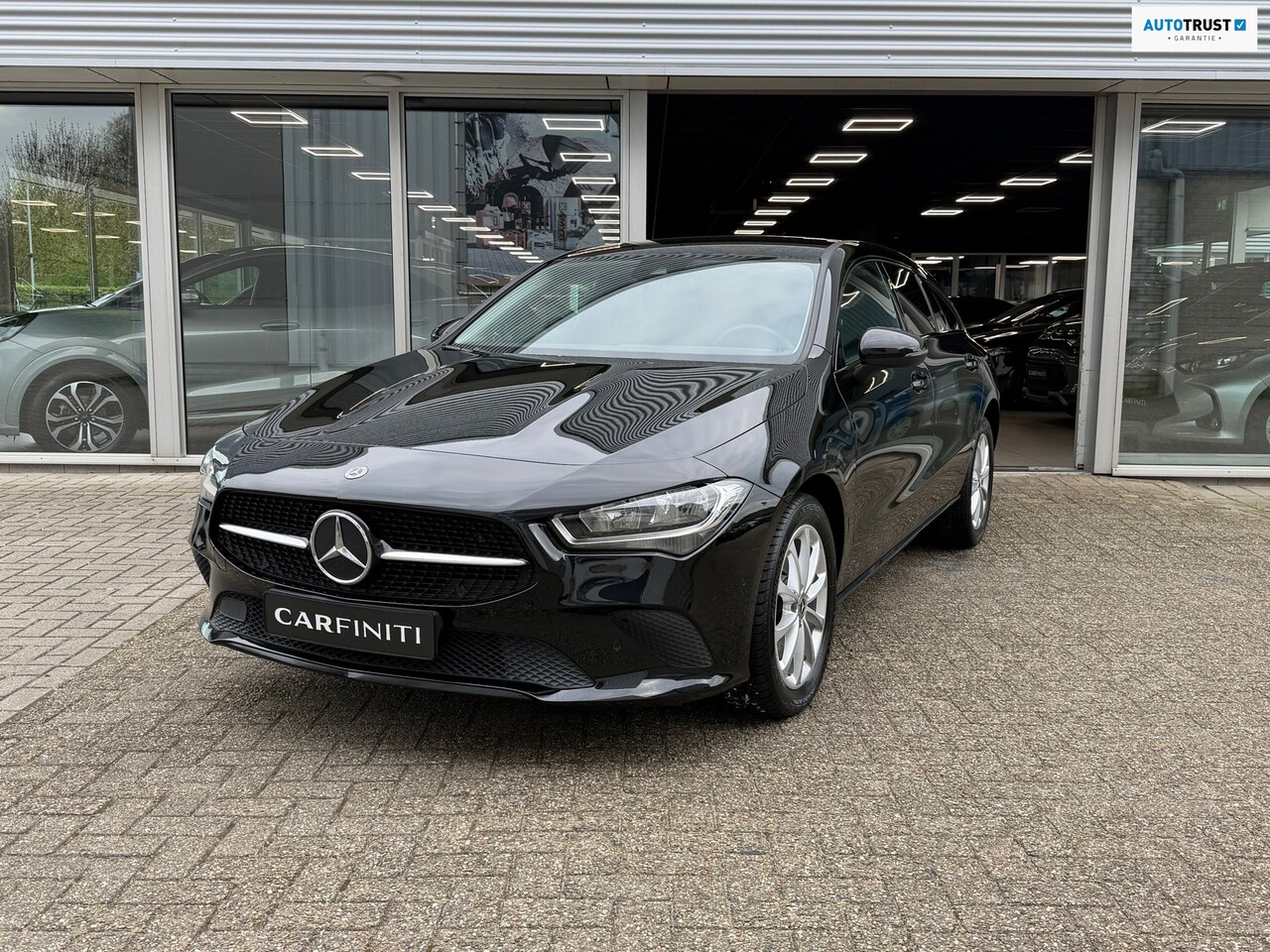 Mercedes-Benz CLA-klasse Shooting Brake - 250 e PHEV 218 Pk | Navigatie | Cruise | Climate | Half leder | 17". - AutoWereld.nl