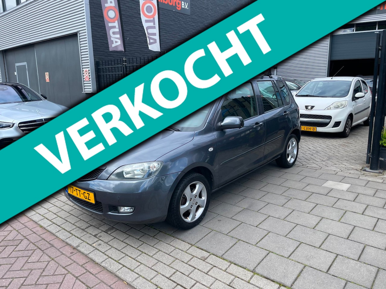 Mazda 2 - 1.4 Touring 1e Eigenaar! Airco NAP APK 1 Jaar - AutoWereld.nl