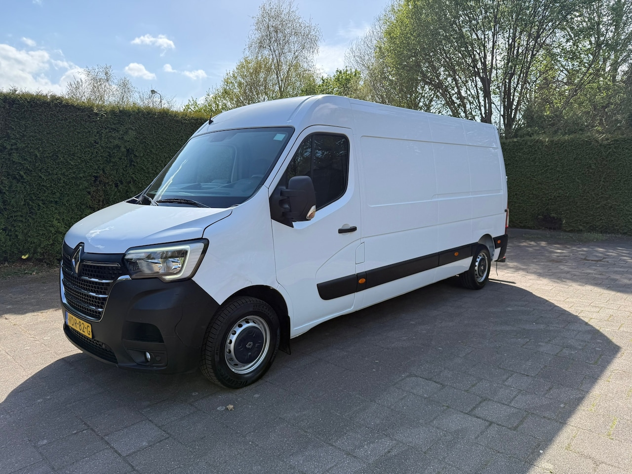 Renault Master - T35 2.3 dCi 135 L3H2 T35 2.3 dCi 135 L3H2 - AutoWereld.nl