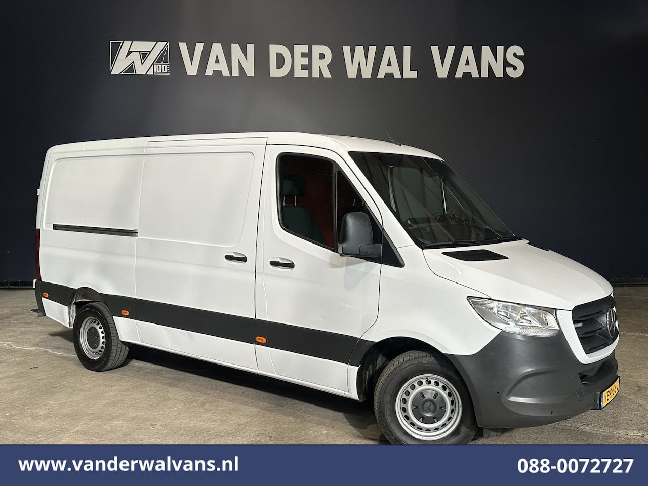 Mercedes-Benz Sprinter - 316 CDI 164pk 3500kg Trekhaak L2H1 Euro6 Airco | Camera | Apple Carplay | Cruisecontrol An - AutoWereld.nl
