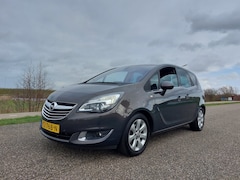Opel Meriva - 1.4 Turbo Blitz. TREKHAAK. LEDEREN BEKLEDING. STOEL VERWARMING