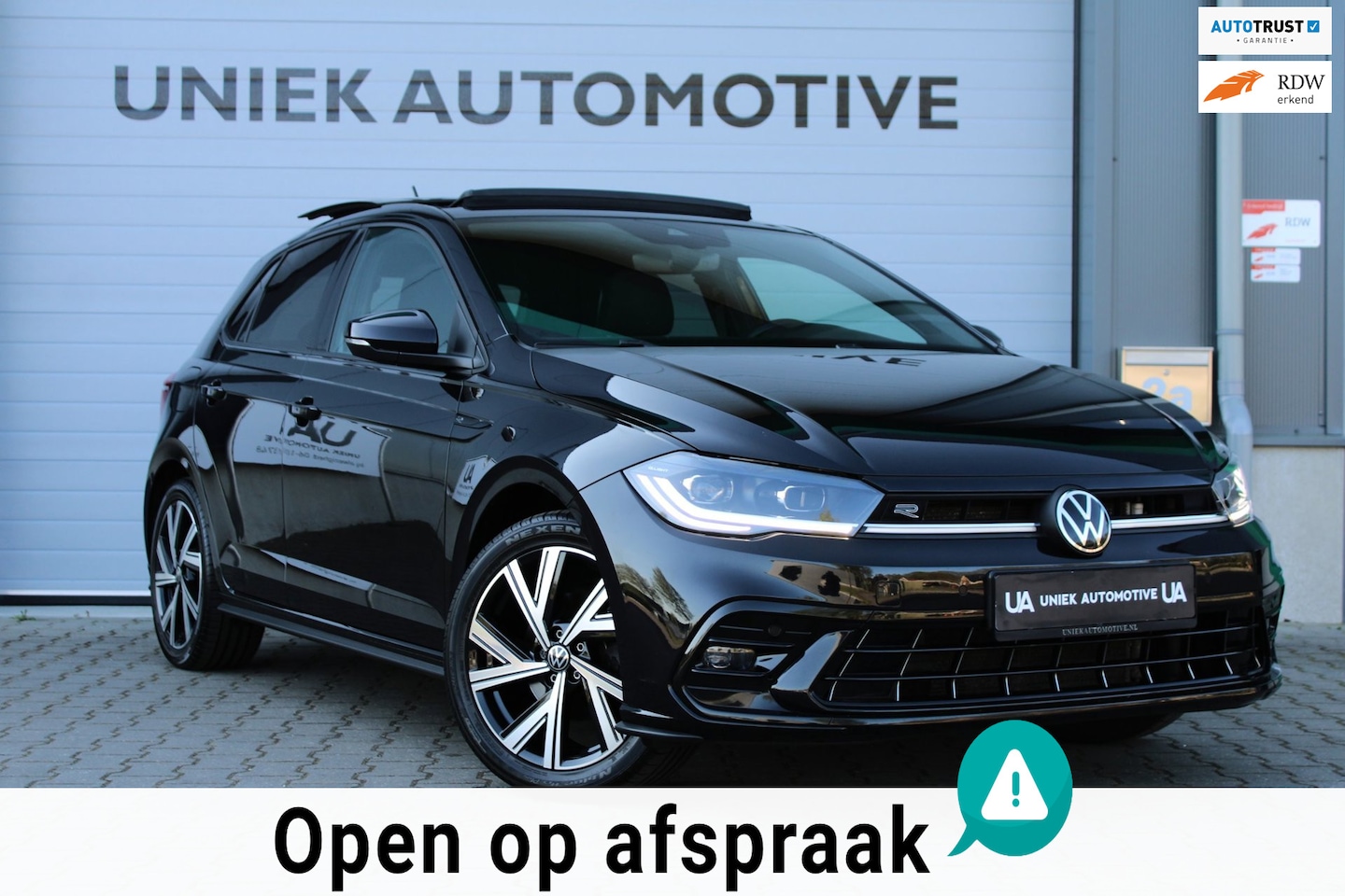 Volkswagen Polo - 1.0 TSI DSG 110PK HIGHLINE BUSINESS R | 3XR-LINE | PANO | CAMERA | CARPLAY | NAVI | KEYLES - AutoWereld.nl