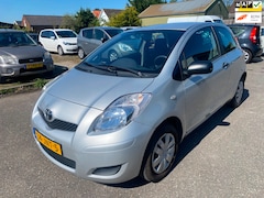 Toyota Yaris - 1.0 VVTi Acces