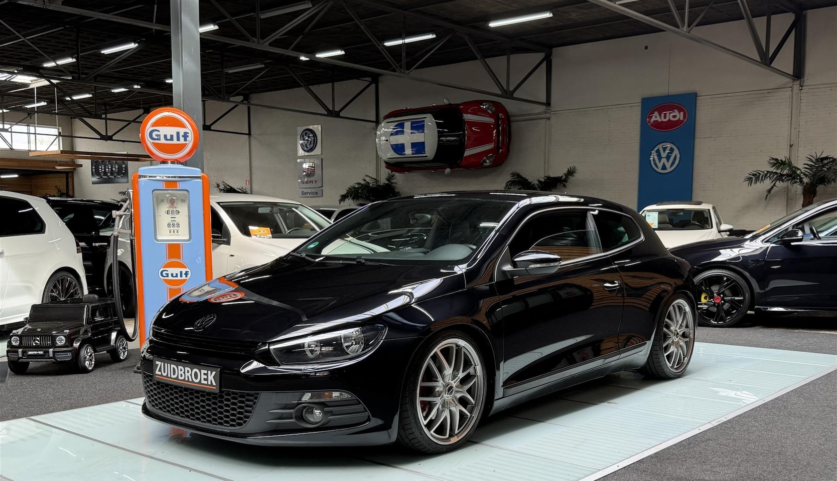 Volkswagen Scirocco - 2.0 DSG! Leer! Cruise! Clima! - AutoWereld.nl