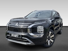 Mitsubishi Outlander - 2.4 PHEV First Edition Tot € 6.500, - VOORDEEL