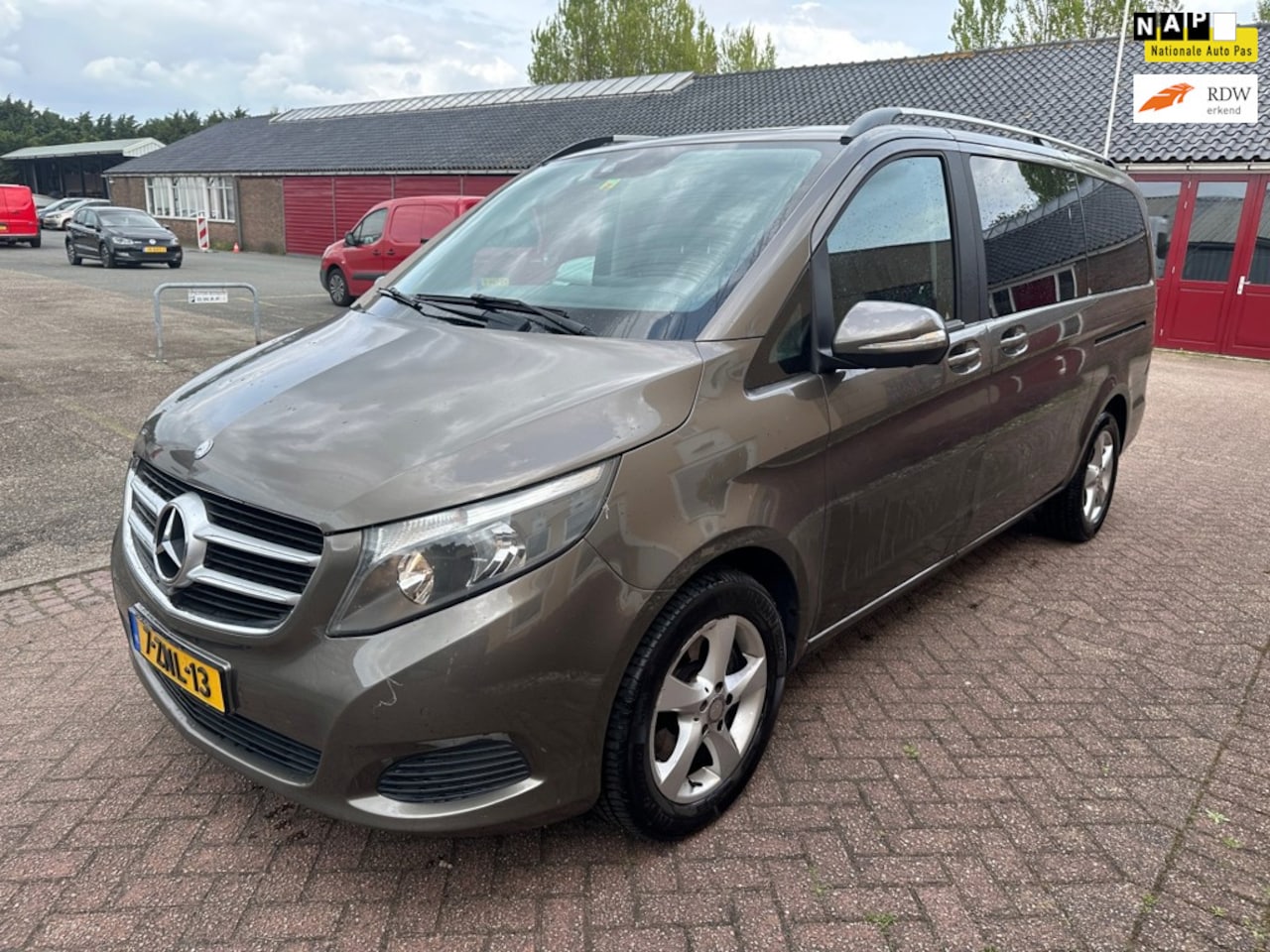 Mercedes-Benz V-klasse - 220 CDI Lang Avantgarde KLIMA/NAVI 7 PERSON - AutoWereld.nl