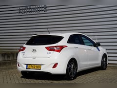 Hyundai i30 - 1.4i Passion Airco BT Stuurverw LM16
