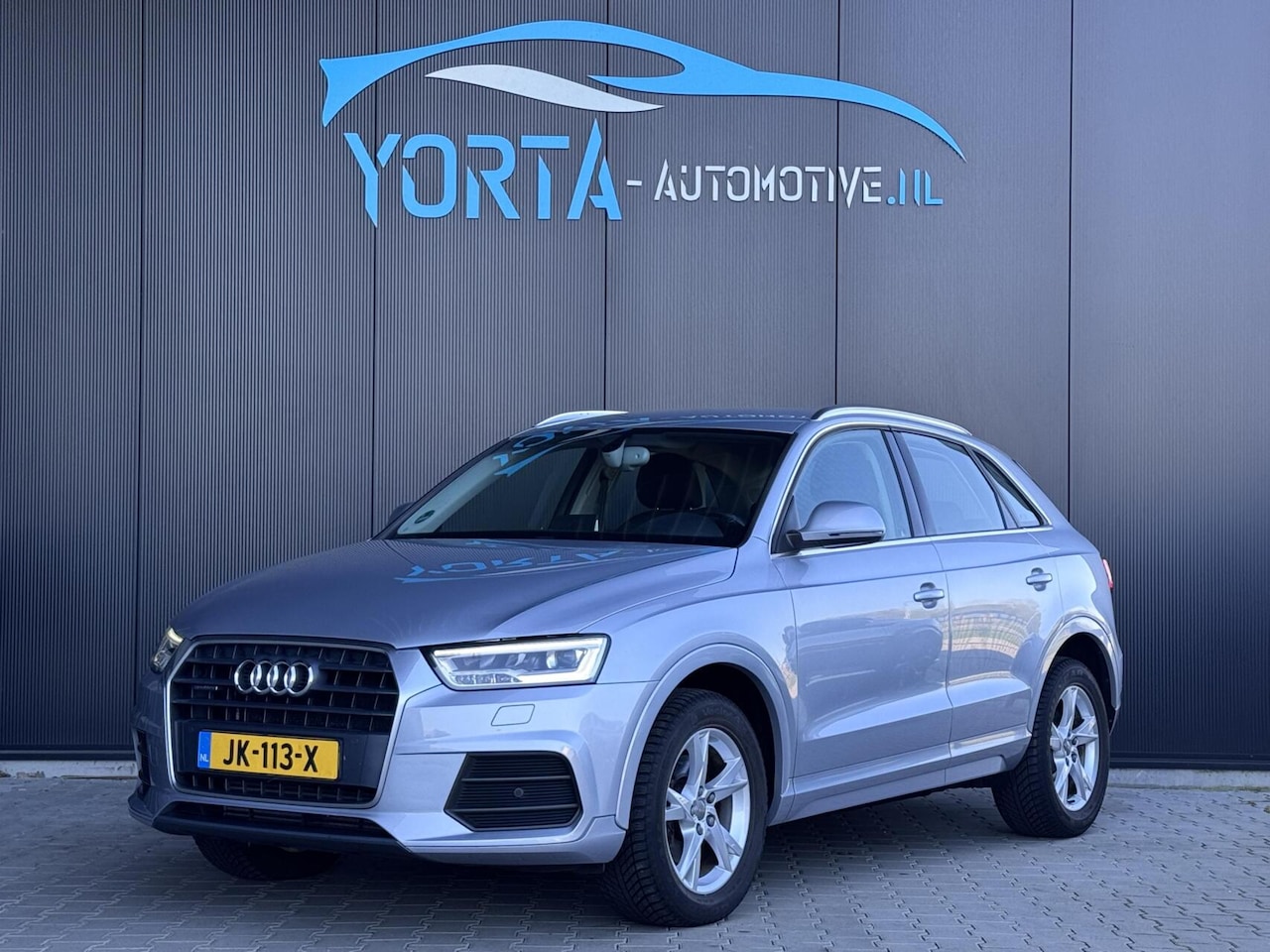 Audi Q3 - 2.0 TFSI Quattro AUTOMAAT*SPORTSTOEL*STOELVERW.*LED - AutoWereld.nl