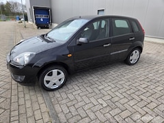 Ford Fiesta - 1.3-8V