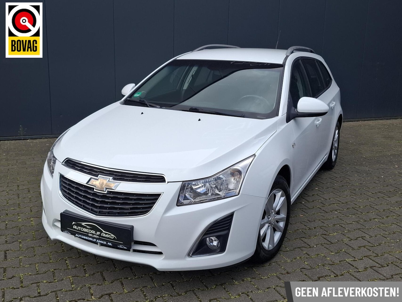 Chevrolet Cruze Station Wagon - 1.4T LT / NAVI / CRUISE. / BLUET. - AutoWereld.nl
