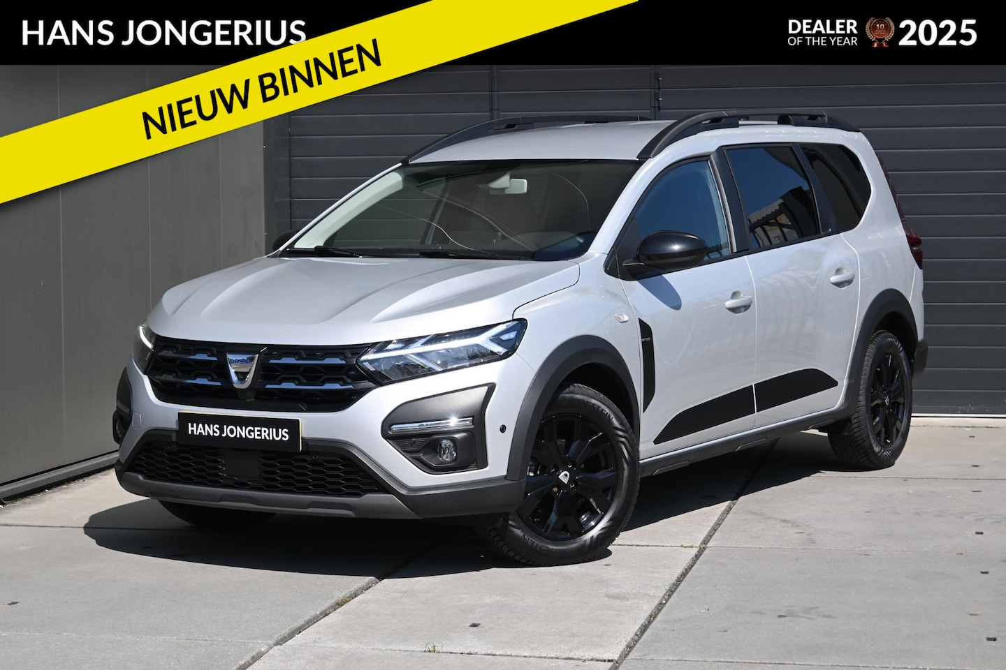 Dacia Jogger - TCe 110 Extreme | TREKHAAK | CAMERA | STOELVERWARMING | NAVI | ALL-SEASONBANDEN | CRUISE C - AutoWereld.nl