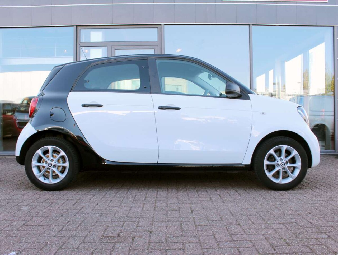 Smart Forfour - 1.0 Business Solution Airco/Cruise - AutoWereld.nl