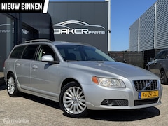 Volvo V70 - 2.5T - Nette staat - Leder - Stoelverwarming -Navi