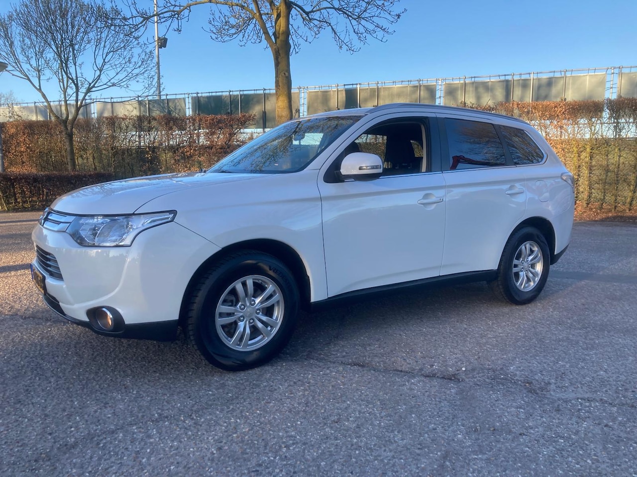 Mitsubishi Outlander - 2.0 Business Edition 2.0 Business Edition - AutoWereld.nl