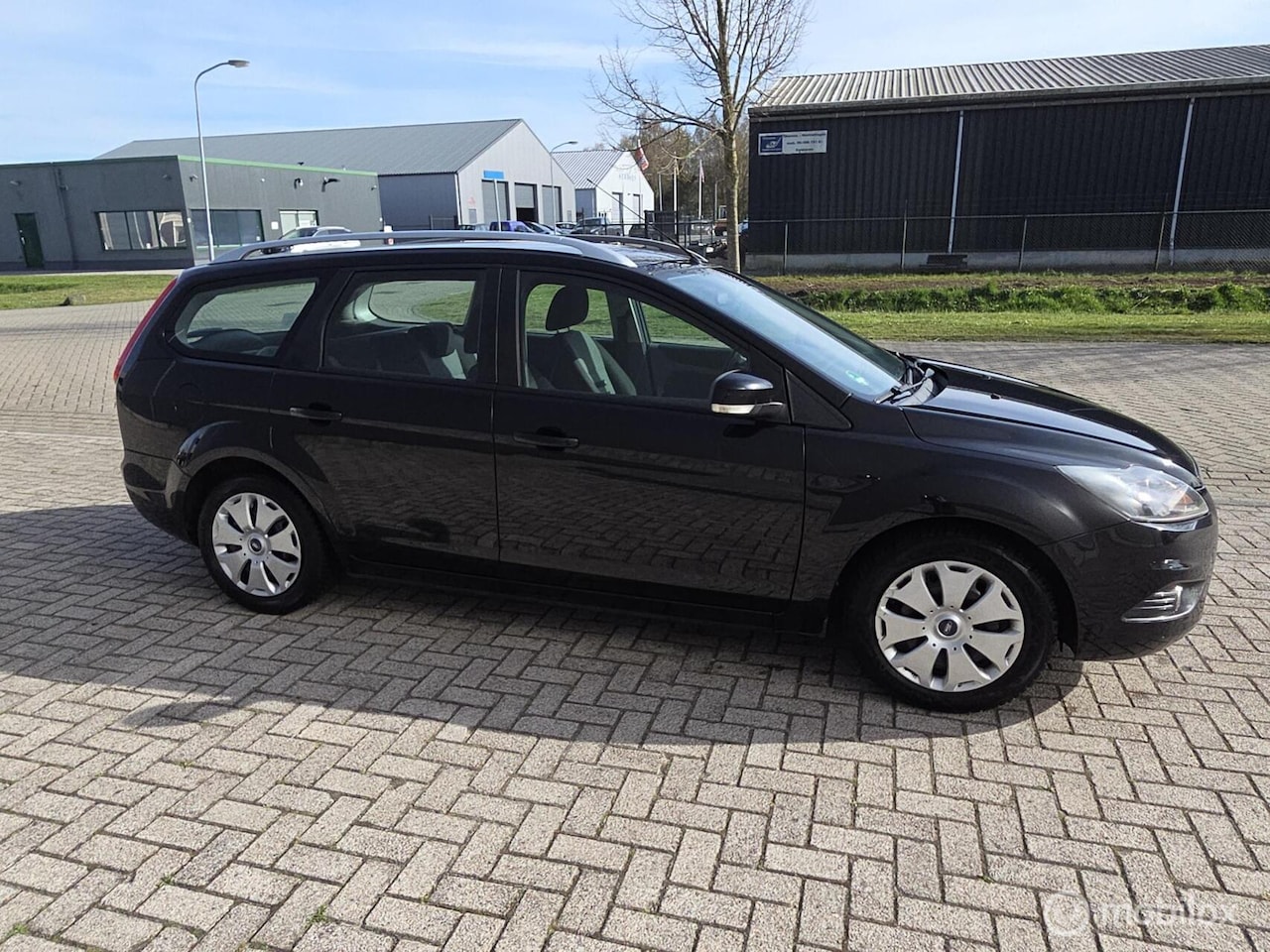 Ford Focus Wagon - 1.6 - AutoWereld.nl