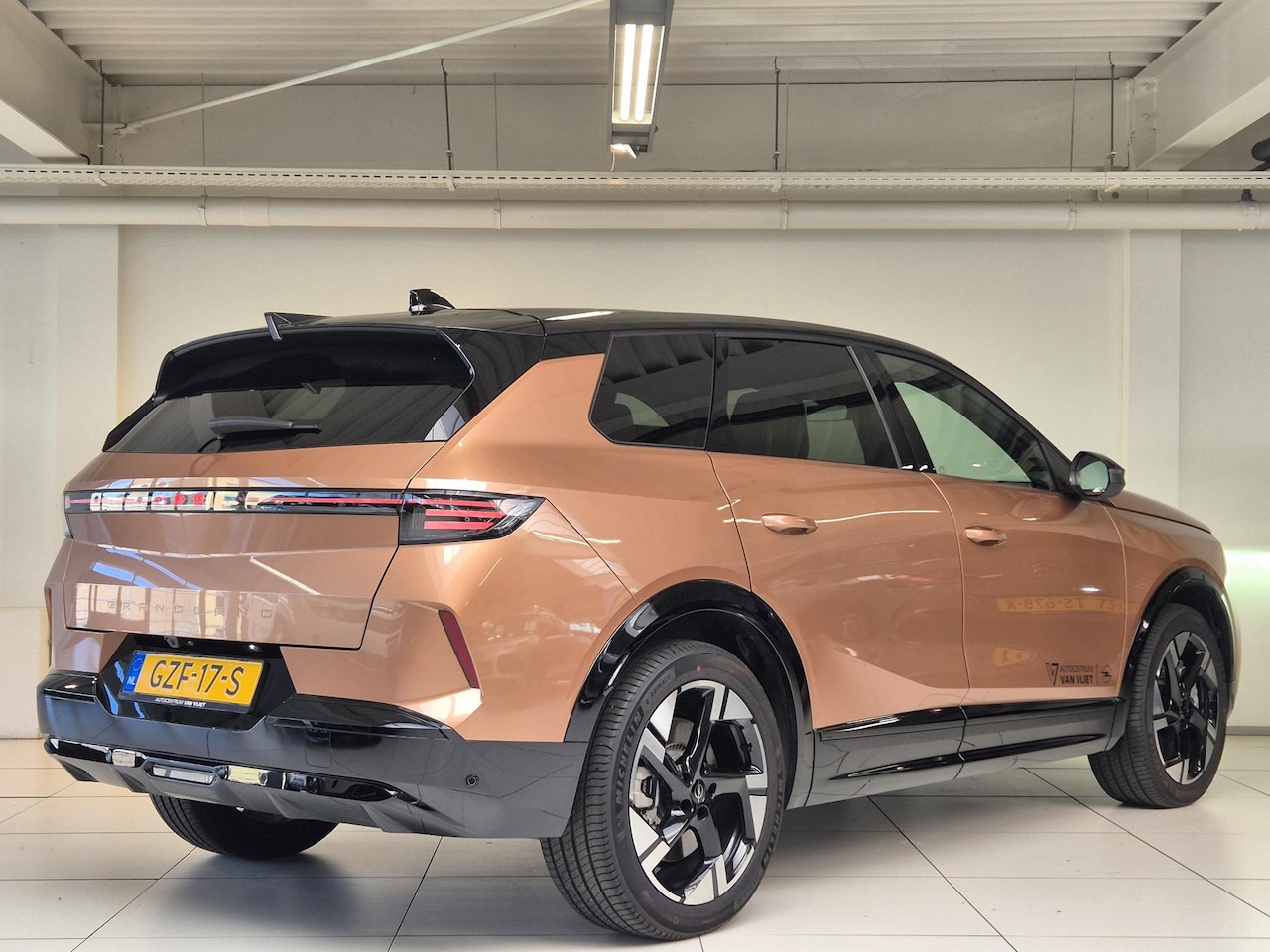 Opel Grandland Electric - GS 73 kWh Head-Up Display | Panoramisch-Schuif/Kanteldak| 360° Camera | Navigatie | Stoel/ - AutoWereld.nl