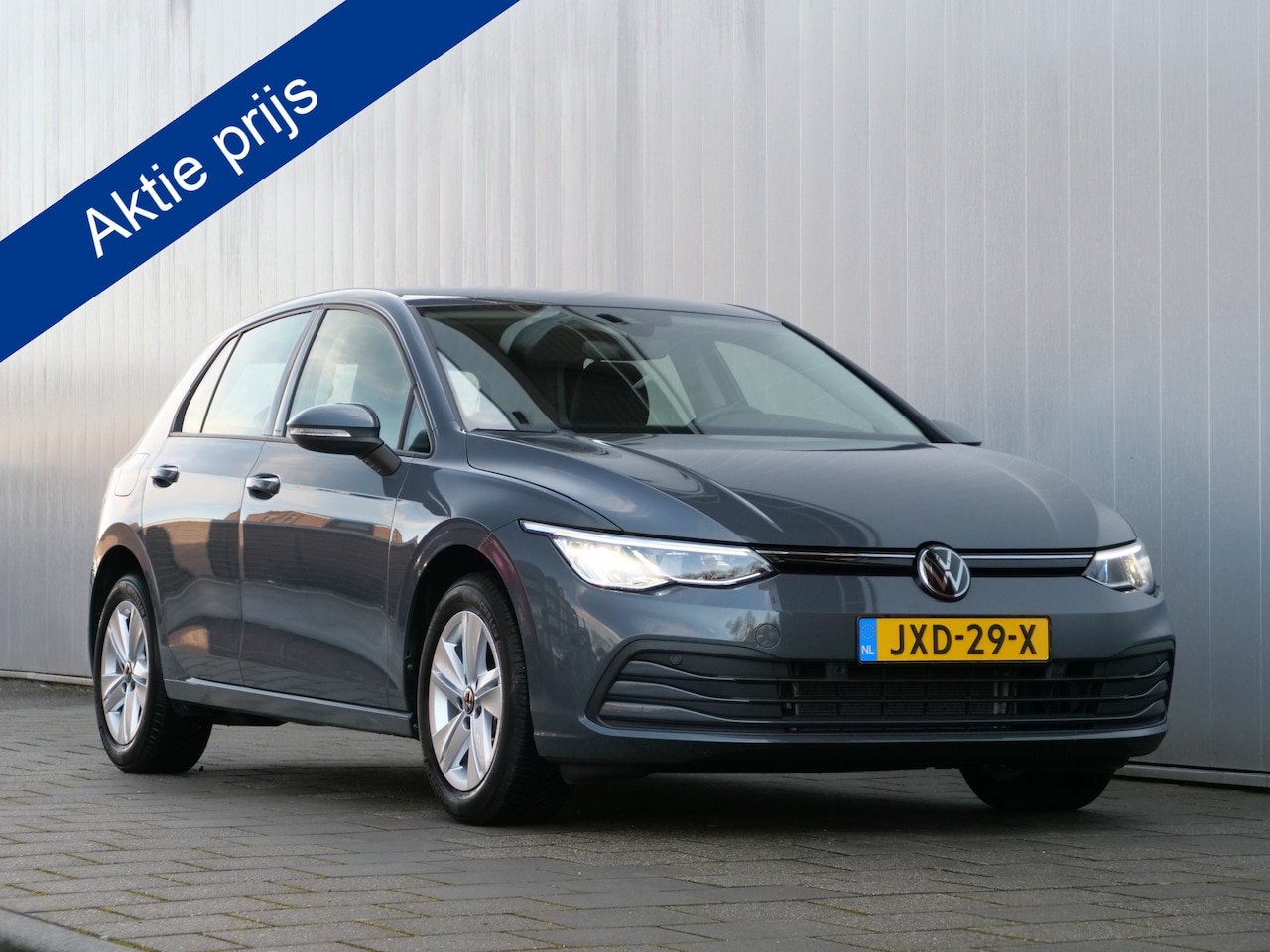 Volkswagen Golf - 1.0 eTSI Life Business 111 Pk Automaat AKTIEPRIJS VAN € 26.795,- VOOR - AutoWereld.nl