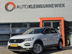 Volkswagen T-Roc - 1.0 TSI Style Business / Cruise Control / NL Auto / Navi / Applecarplay/AndroidAuto /