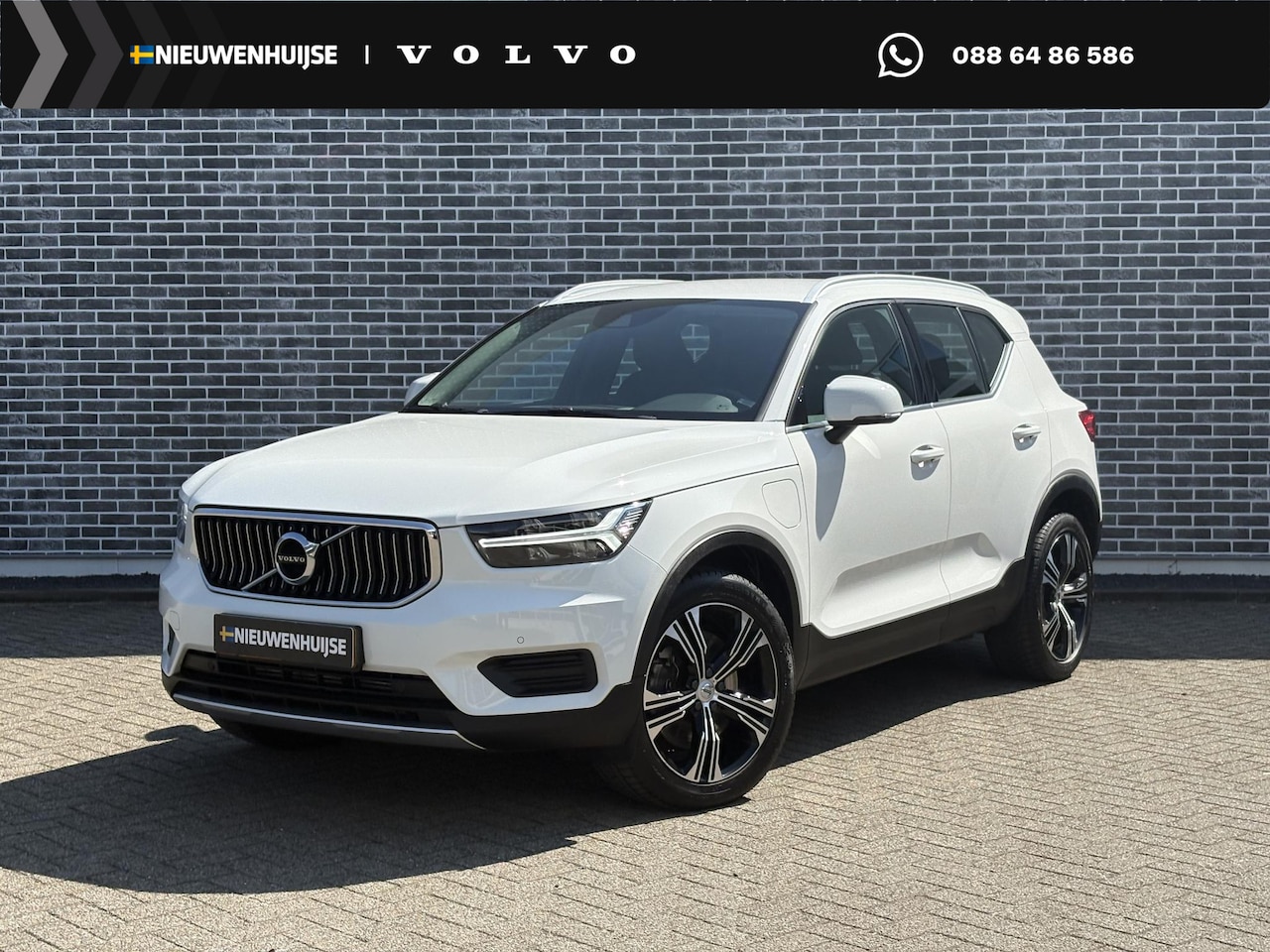 Volvo XC40 - 1.5 T4 Recharge Inscription Expression | Plug-in Hybrid (PHEV) | Trekhaak | Achteruitrijca - AutoWereld.nl