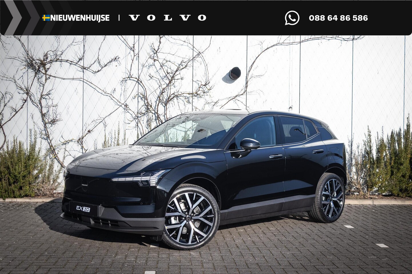 Volvo EX30 - Single Motor Ext Range Plus Black Ed Europa 69 kWh | 20 Inch Velgen | Elektr. Stoelen | St - AutoWereld.nl