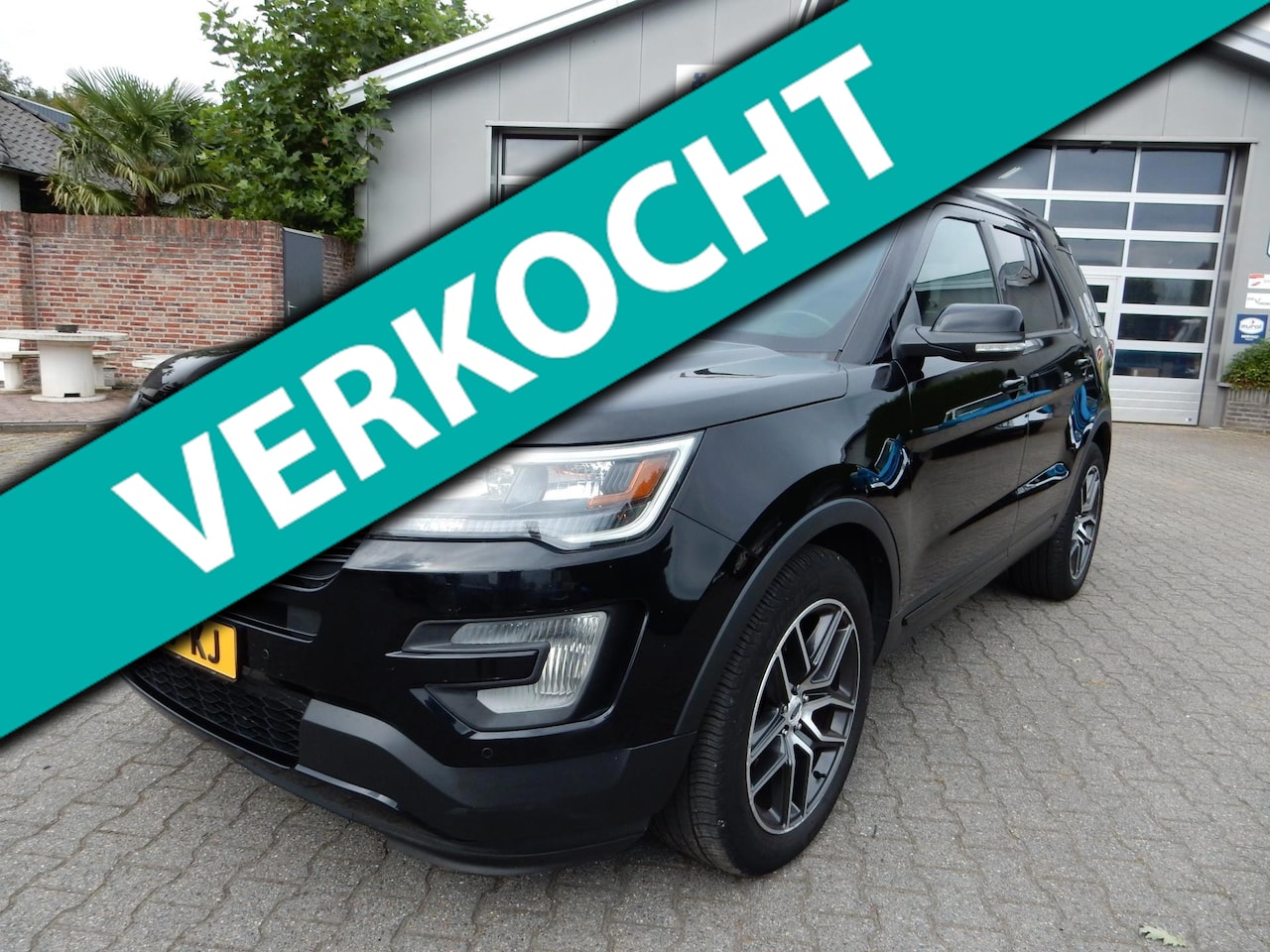 FORD EXPLORER SPORT