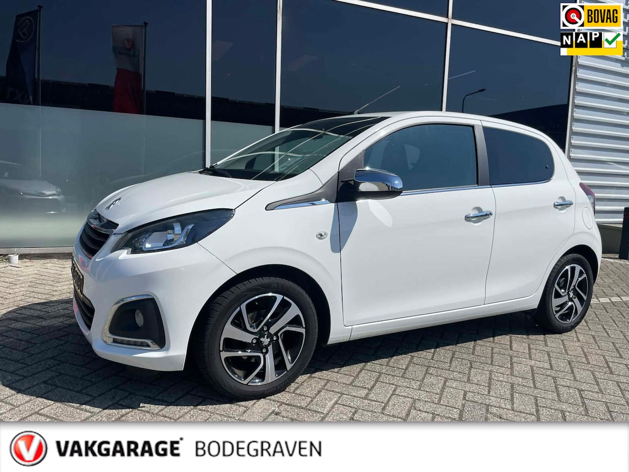 Peugeot 108 - 1.0 e-VTi Allure / camera / carplay - AutoWereld.nl