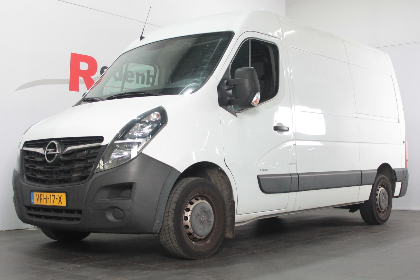Opel Movano - 2.3 Turbo L2H2 - Elek. laadklep - 3 pers. - Camera - AutoWereld.nl