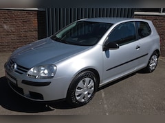 Volkswagen Golf - 1.4 Trendline