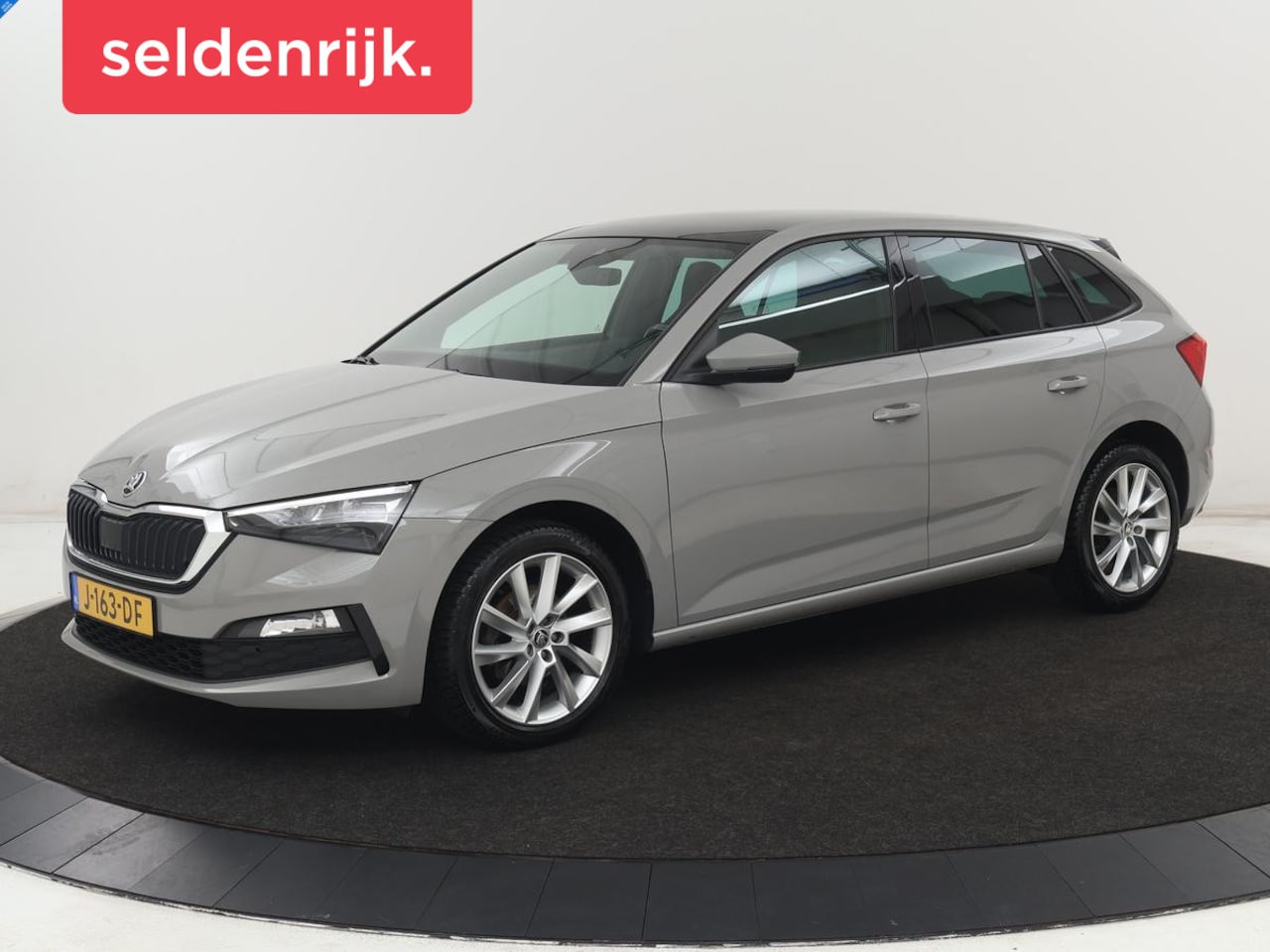 Skoda Scala - 1.0 TSI Sport | Automaat | Panoramadak | Carplay | Full LED | Climate control | Sportstoel - AutoWereld.nl
