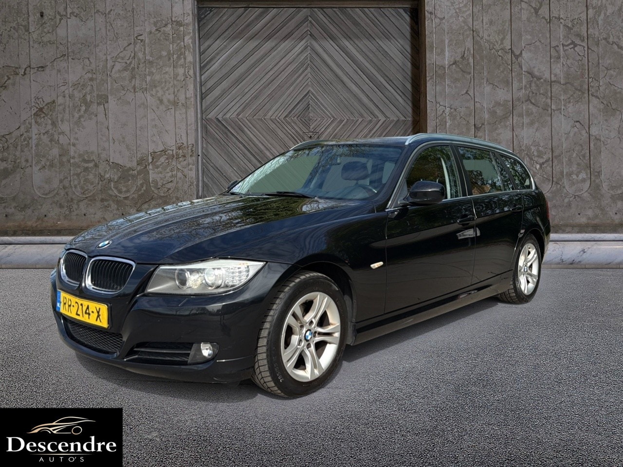 BMW 3-serie Touring - 318i Corporate Lease Luxury Line 318i Corporate Lease Luxury Line - AutoWereld.nl