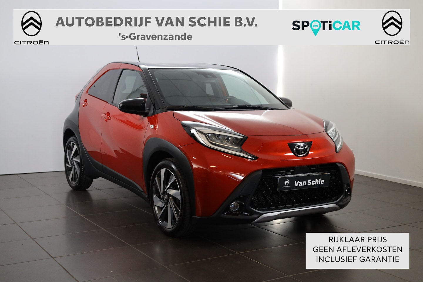 Toyota Aygo X - VVT-i MT Envy JBL | Carplay | Lichtmetaal | Two-tone | Android auto - AutoWereld.nl