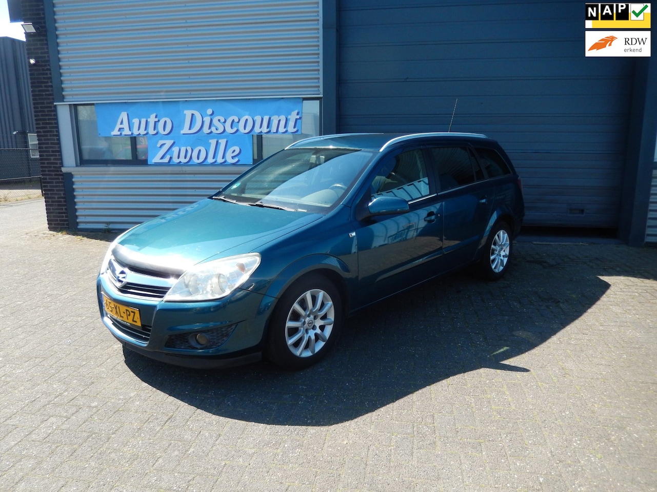 Opel Astra Wagon - 1.6 Temptation AUTOMAAT (DUBBELE GASPEDAAL) APK 15-04-2027 - AutoWereld.nl