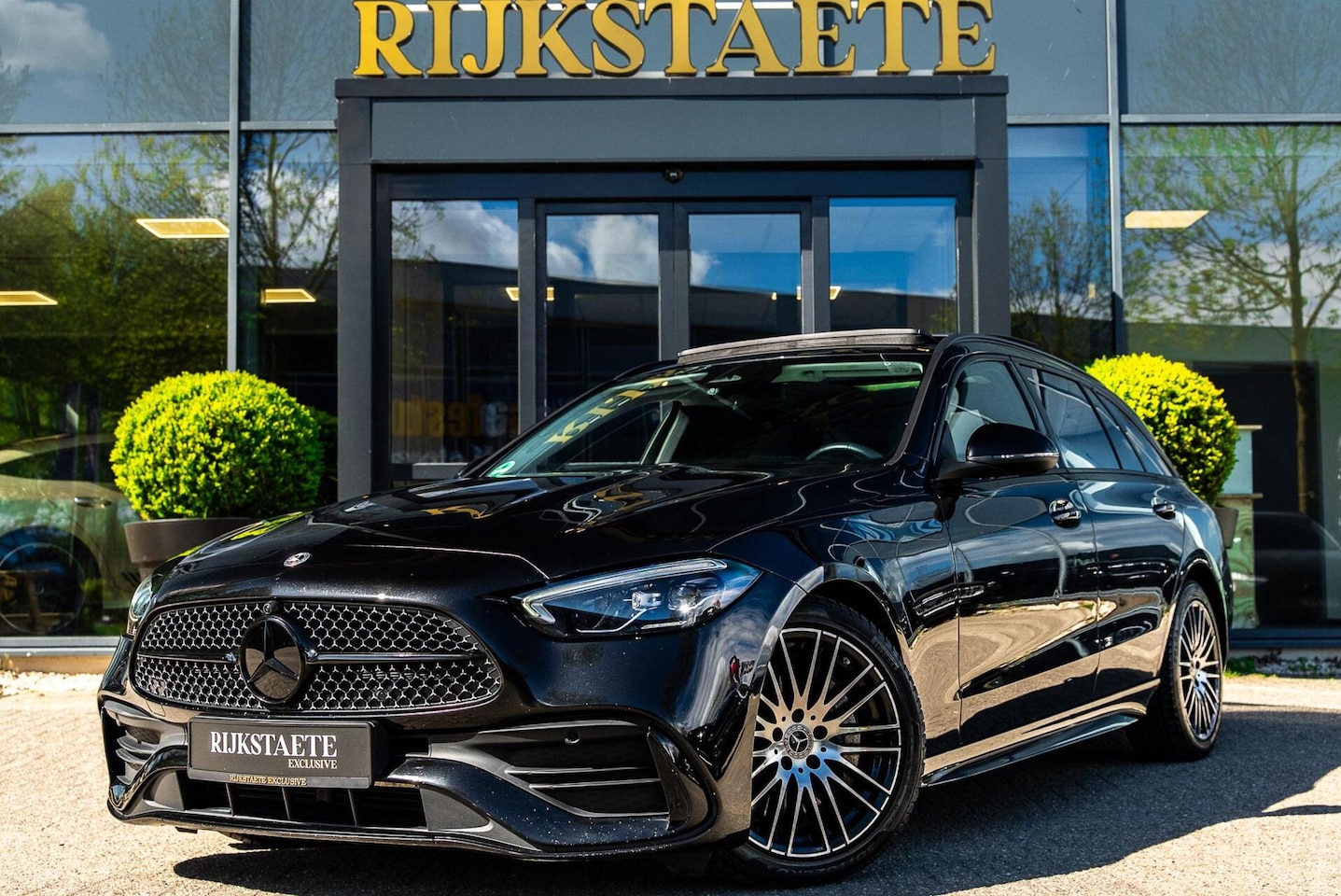 Mercedes-Benz C-klasse Estate - 200 AMG Line|PANO|BURMESTER|ACC|CAM - AutoWereld.nl