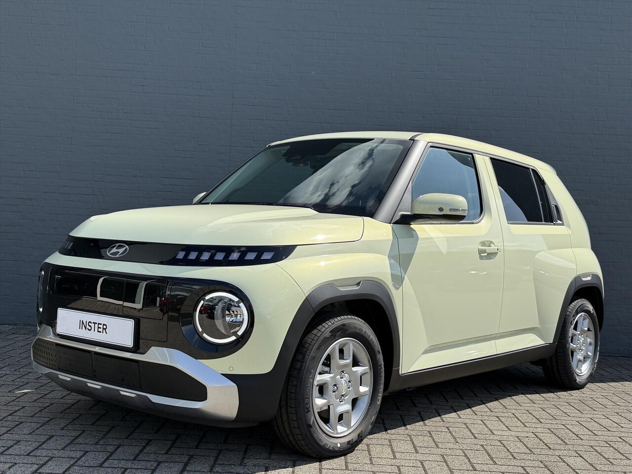 Hyundai Inster - 49 kWh 115pk Pulse - AutoWereld.nl