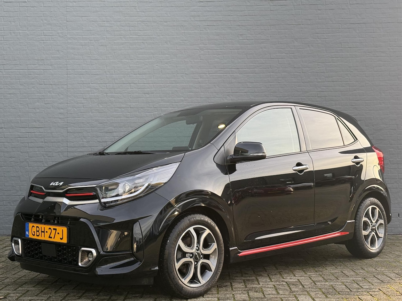 Kia Picanto - 1.0 DPi 63pk 4-zits GT-Line | Navigatie | Cruise Control | Lederen Bekleding | Apple Carpl - AutoWereld.nl