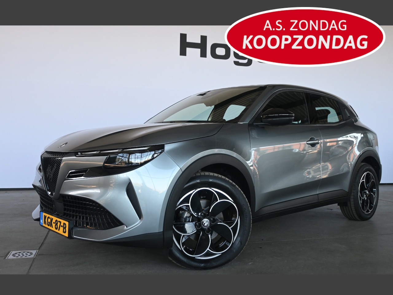 Alfa Romeo Junior - Elettrica 54 kWh Fabrieksgarantie Clima Adaptief Carplay LED Virtual Cockpit Inruil Mogeli - AutoWereld.nl