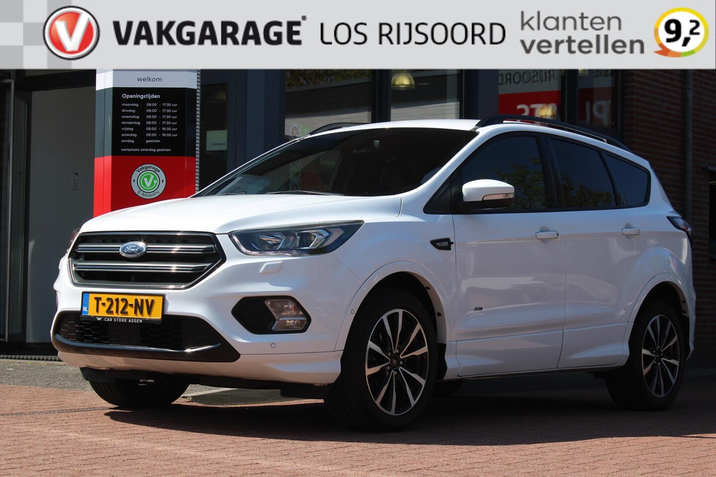 Ford Kuga - 1.5 EcoBoost Aut. *ST- Line* | Camera | Carplay | Stoel & Stuurverwarming | Half- Leder | - AutoWereld.nl